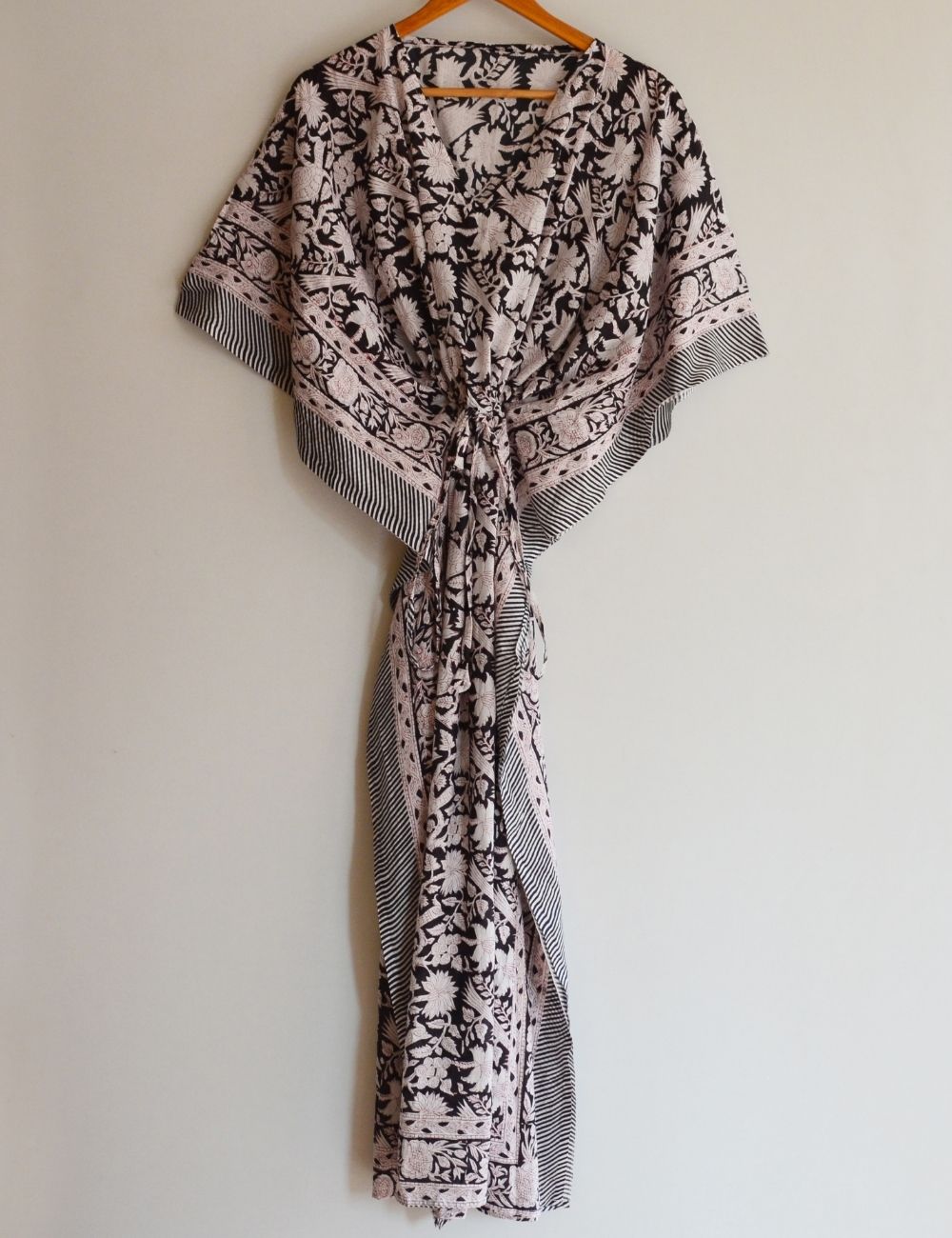 Bird Print Beautiful Black Summer Kaftan Dress