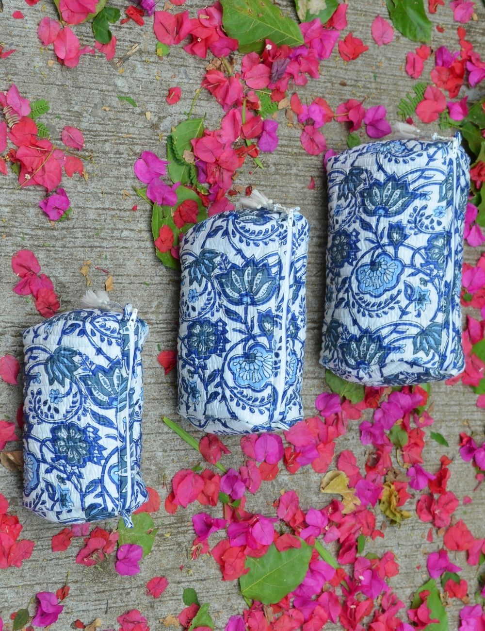 Handmade Women Quilted Makeup Bag Set Eco-friendly Cotton Wash Bag