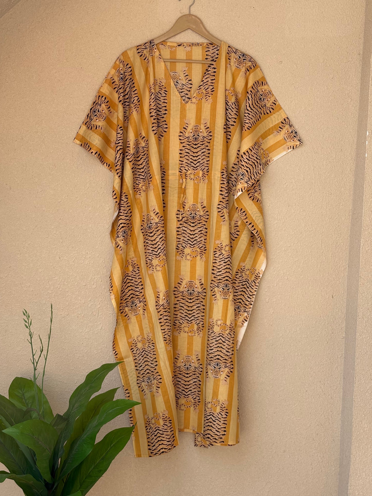 V-Neck Hand Block Soft Cozy Light Weight Cotton Long Short Caftan For Women's Wear All Season Wear