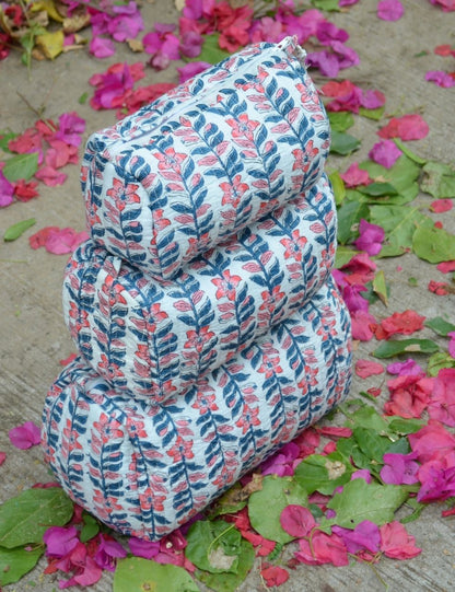 Waterpoof Quilted Women's Cosmetic Bag Soft Cotton Fabric